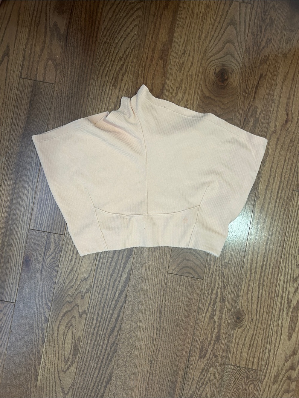 Lululemon Ribbed Shorts - Picture 2 of 4